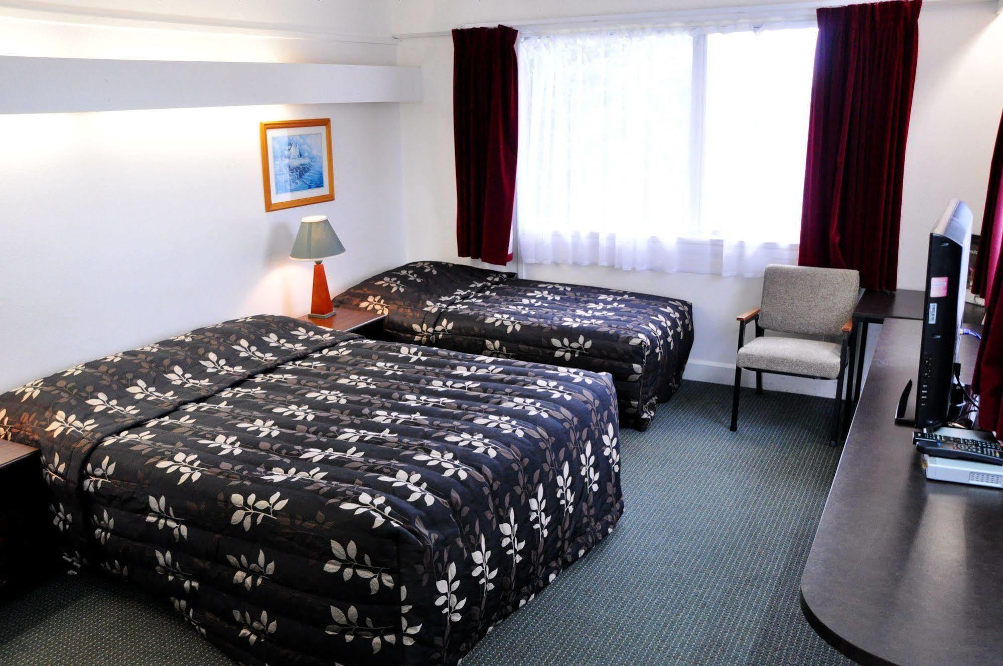 Braemar Motor Inn New Plymouth Extérieur photo